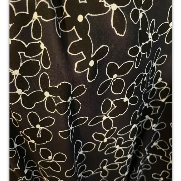 ALC black floral short dress silk sz 2 - Picture 2 of 6